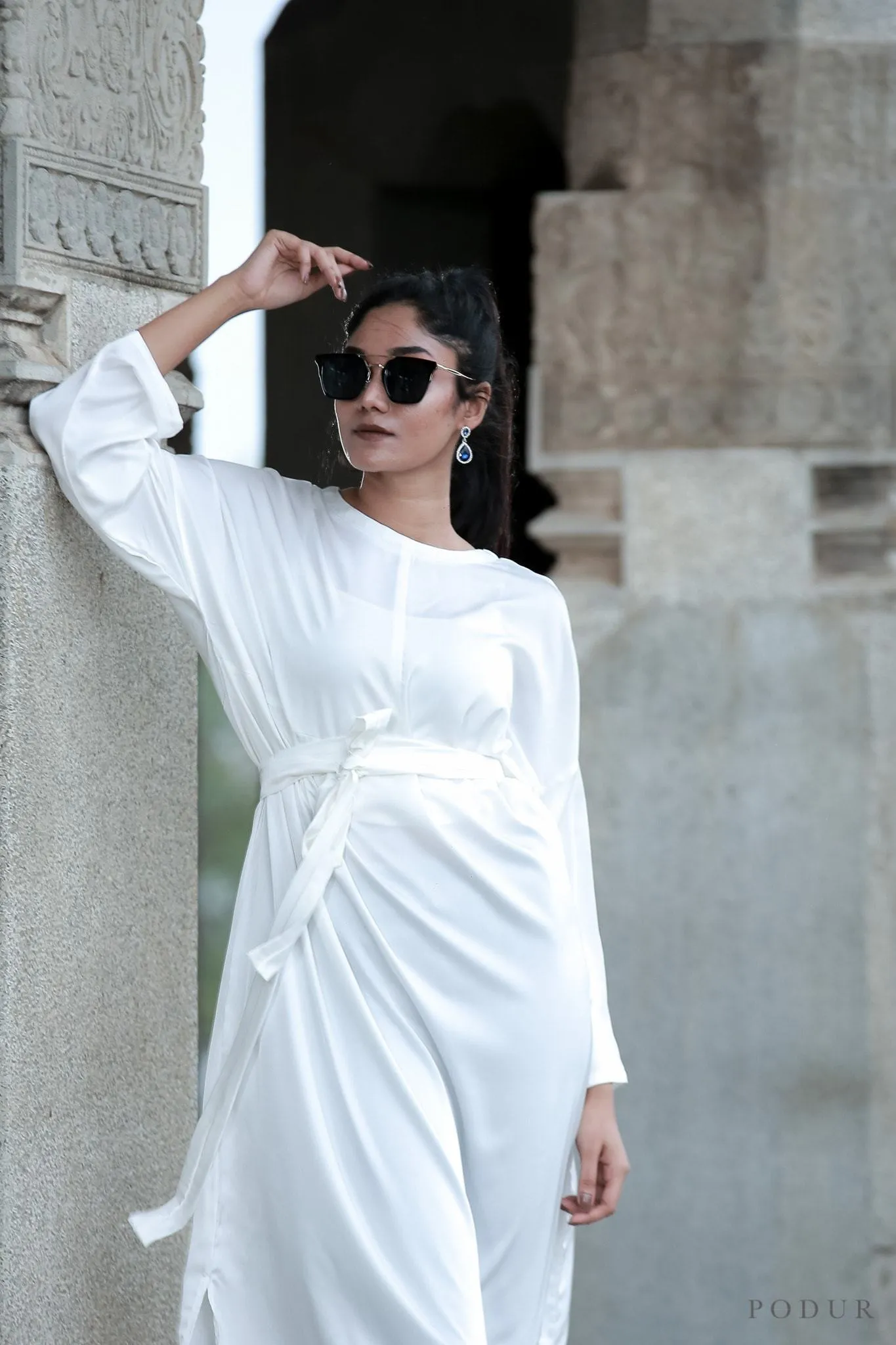 Blanc causal midi dress