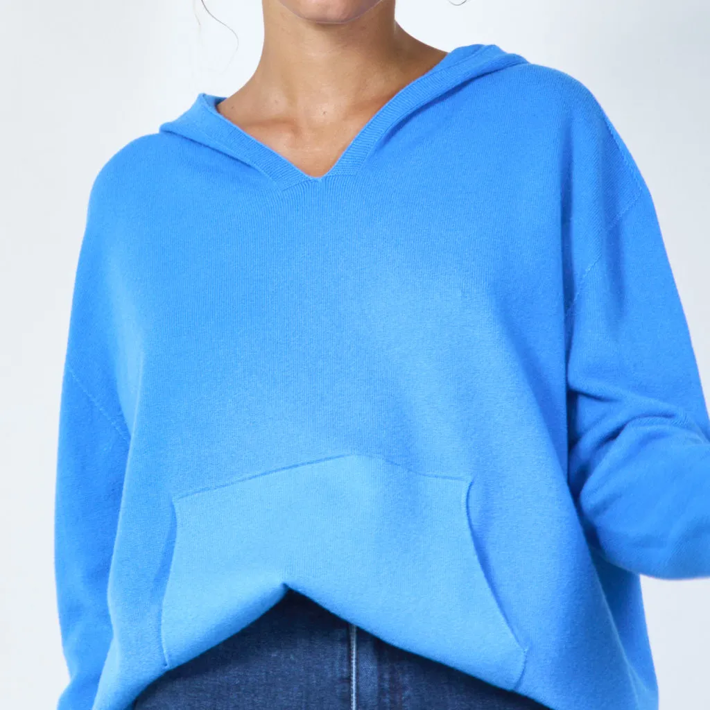 Casual oversized hoodie with front pocket wholesale