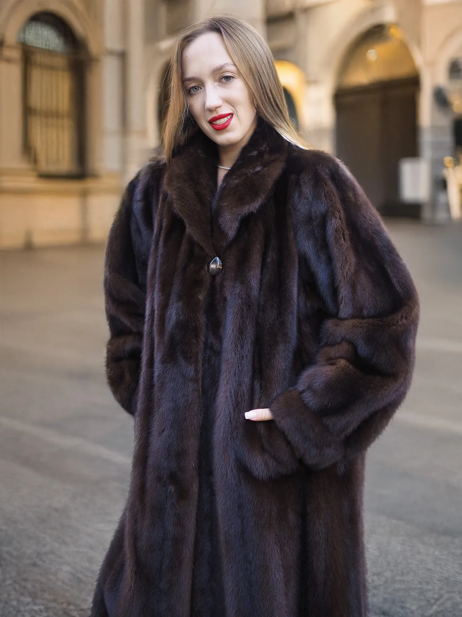 Mahogany Lunaraine Canadian Mink Fur Coat L/XL