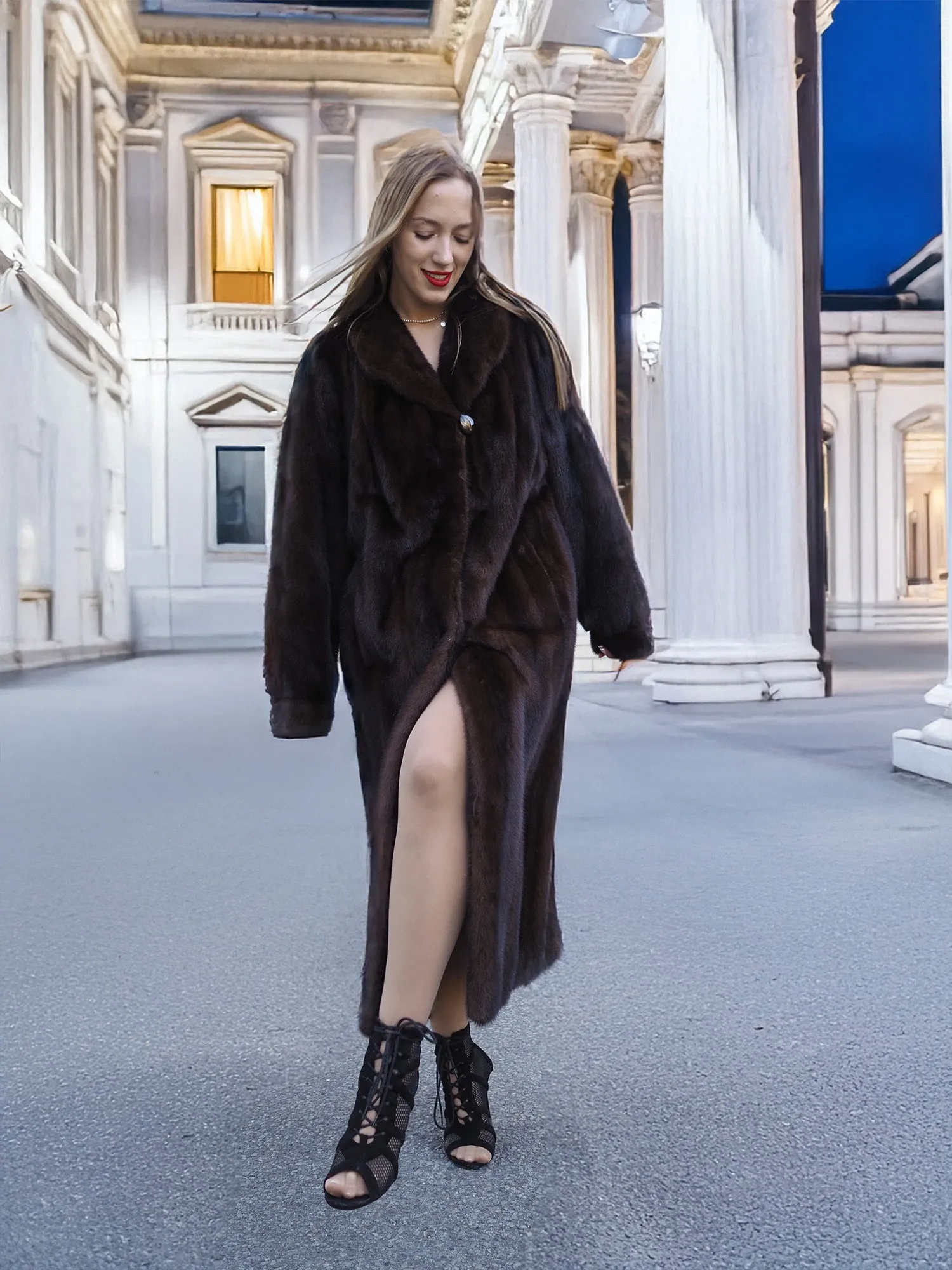 Mahogany Lunaraine Canadian Mink Fur Coat L/XL