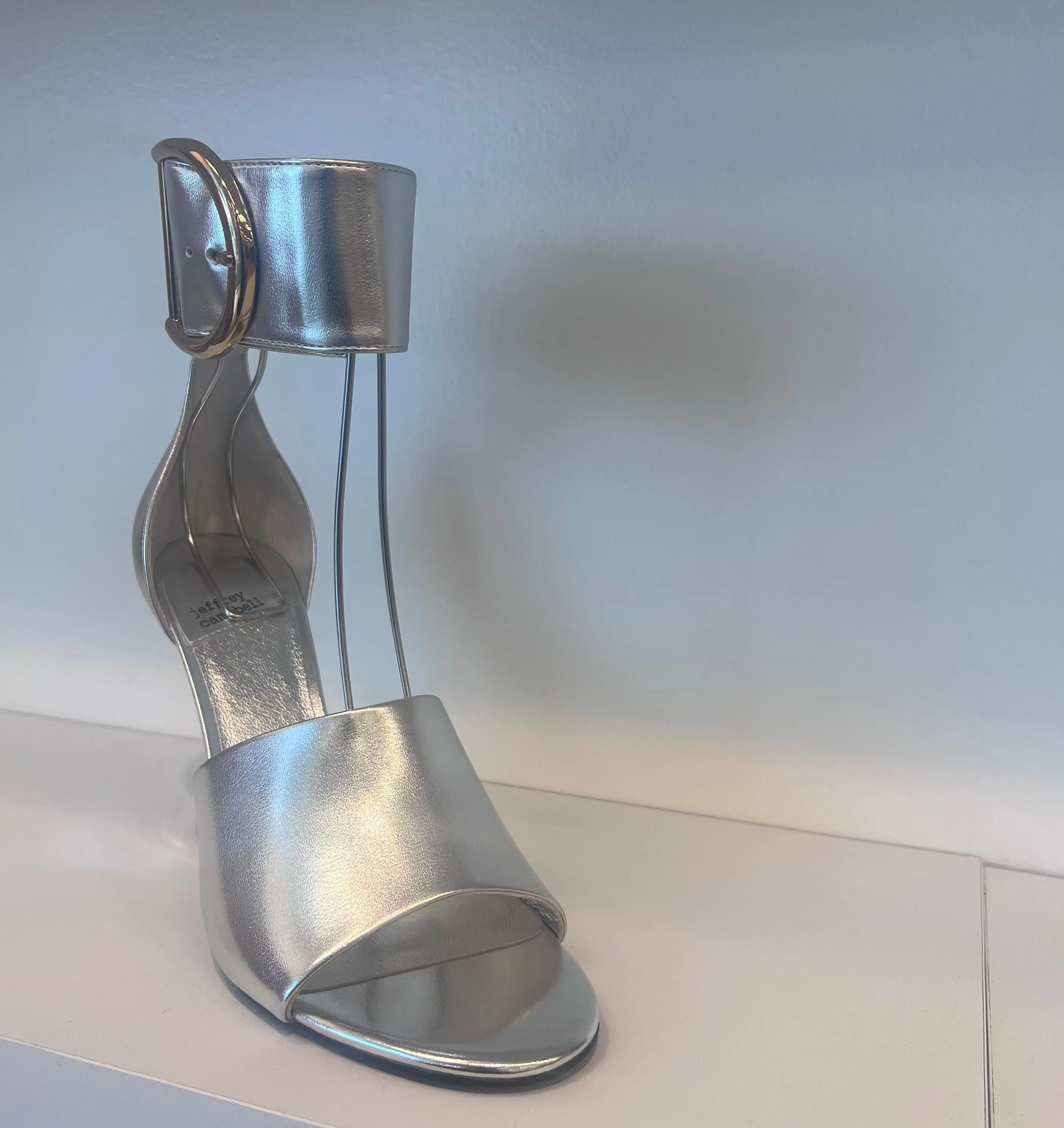 Silver Metamorph Heel