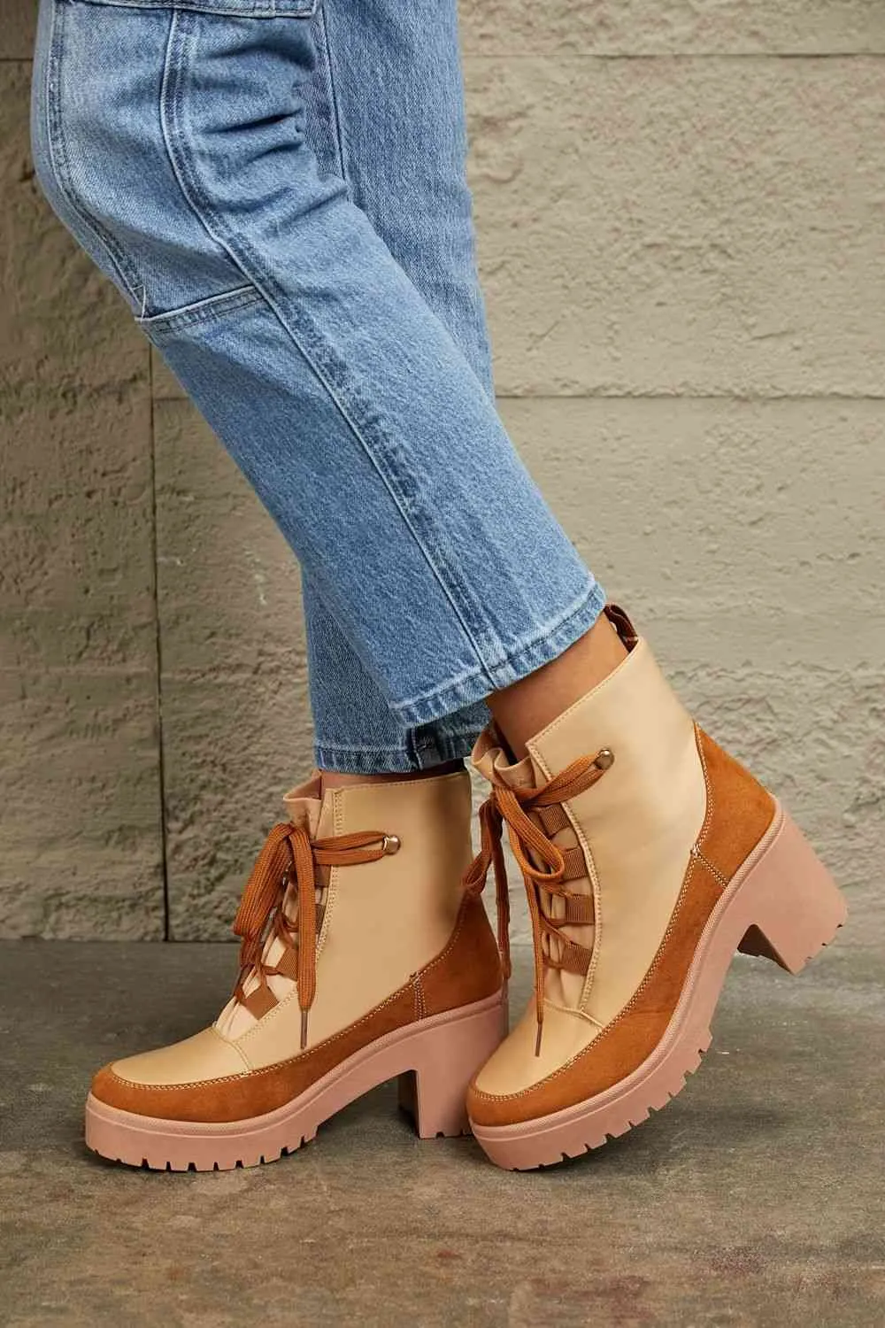 TEEK - Tan Lace Up Lug Booties