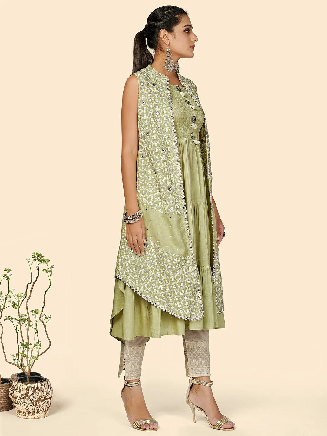 Women'S Chikankari Anarkali Cotton Pista Stitched Kurta With Shrug